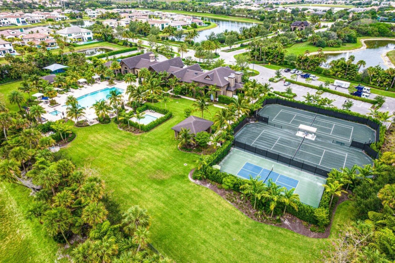 8907 Grand Prix Lane, Boynton Beach, FL 33472 Photo
