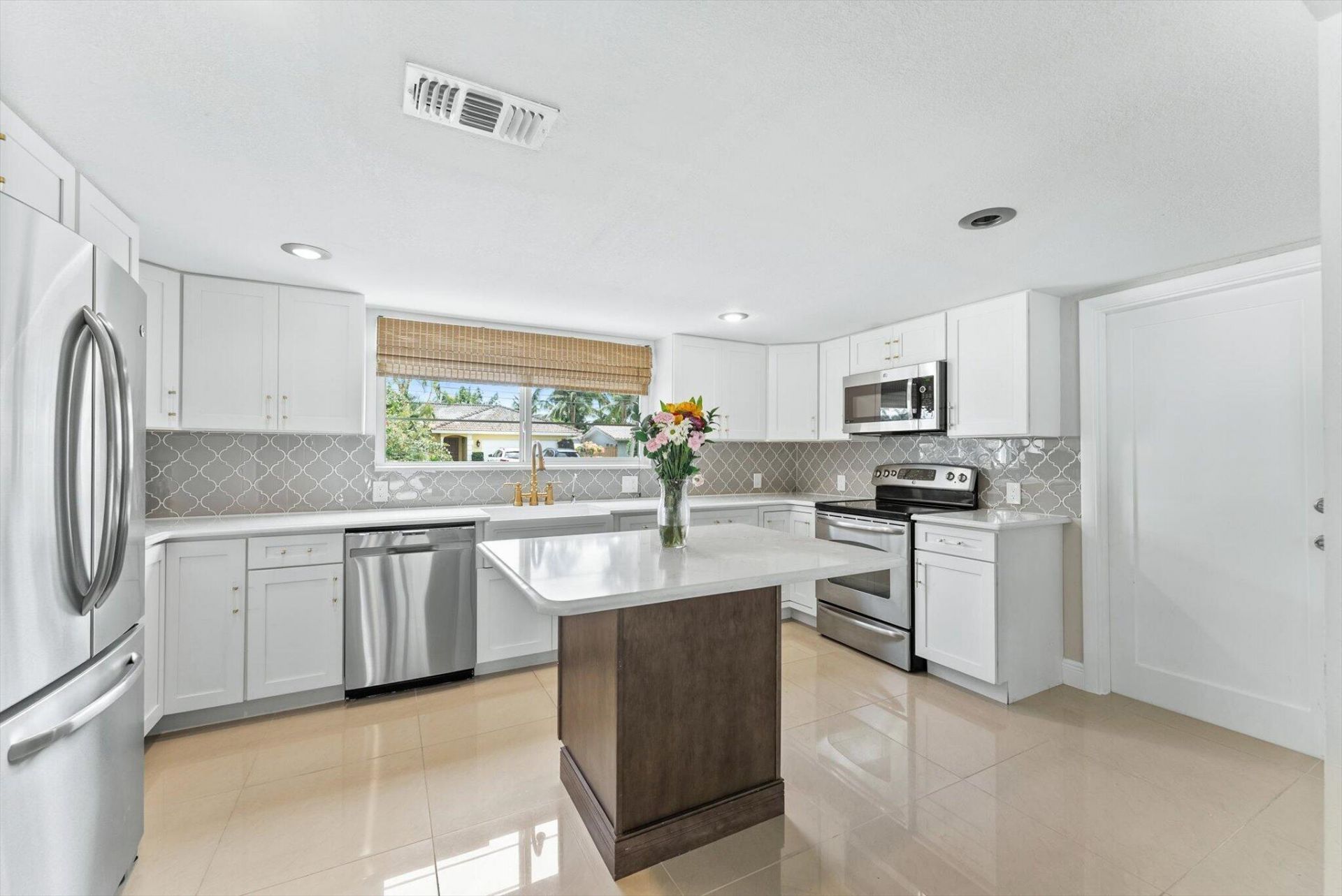 1051 NW 3rd Street, Boca Raton, FL 33486 Photo