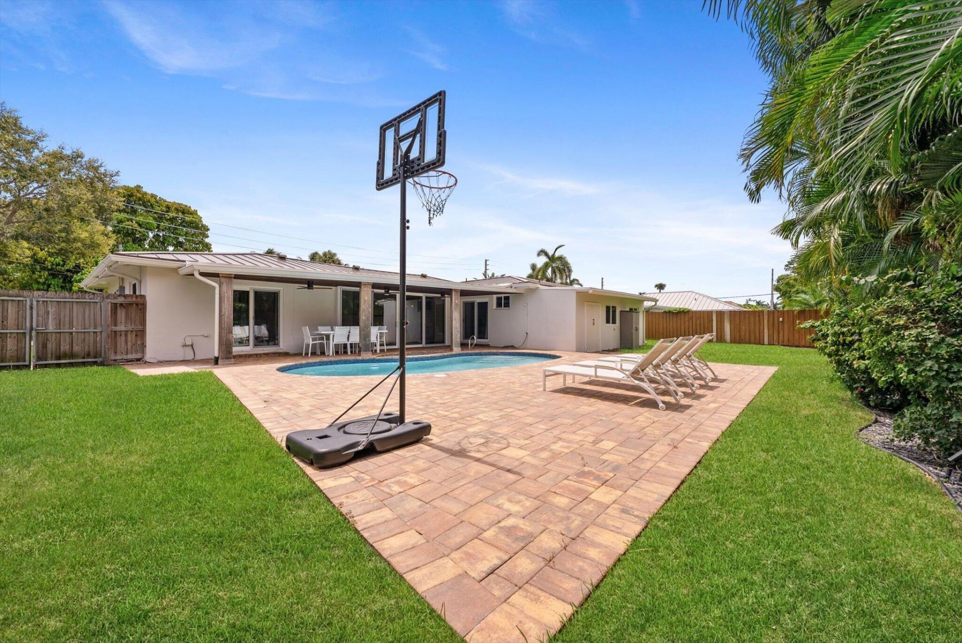 1051 NW 3rd Street, Boca Raton, FL 33486 Photo