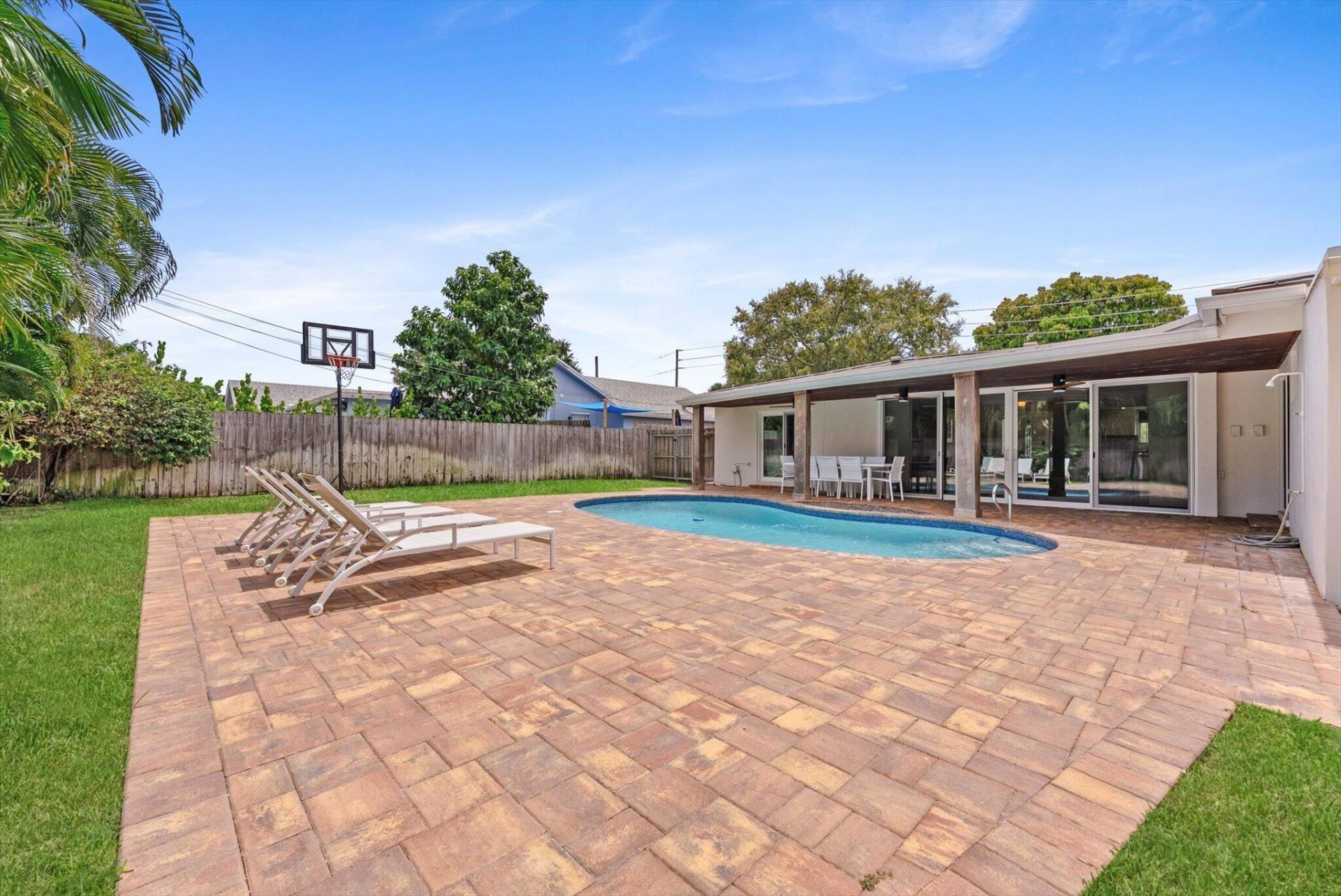 1051 NW 3rd Street, Boca Raton, FL 33486 Photo