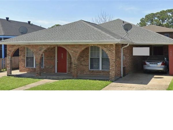 7040 SALEM Drive, New Orleans, LA 70127