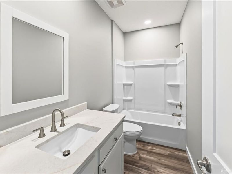 2650 Pleasant View Drive, Troy, OH 45373 Photo 9
