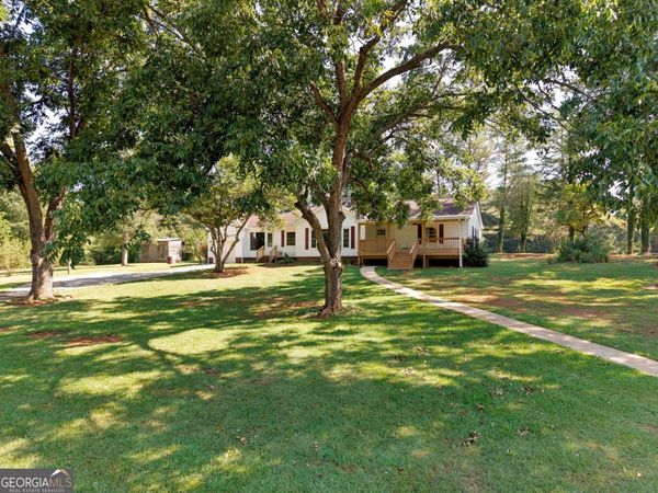 8 Perry Farm Road SW, Cave Spring, GA 30124
