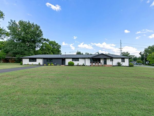 4400 Gra Mar Dr, Nashville, TN 37216