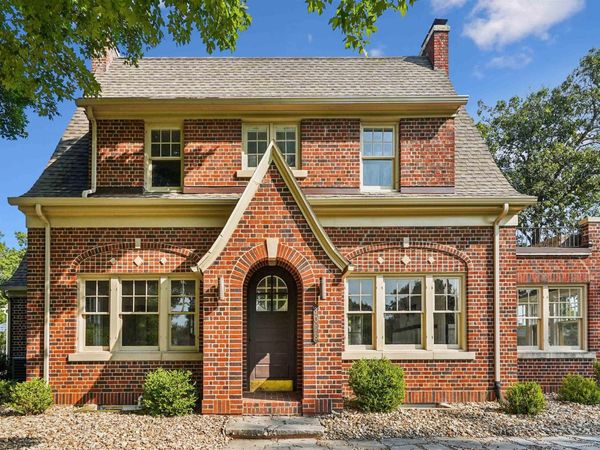 3018 Rainbow Drive, Cedar Falls, IA 50613
