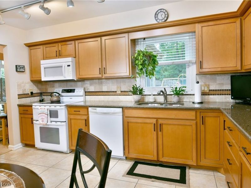 5841 Sampson Drive, Girard, OH 44420 Photo 15
