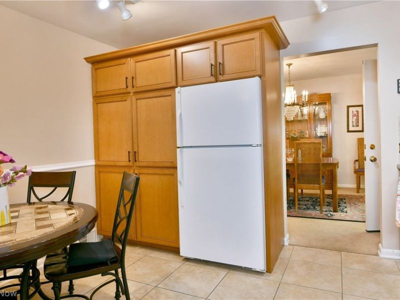 5841 Sampson Drive, Girard, OH 44420 Photo 17