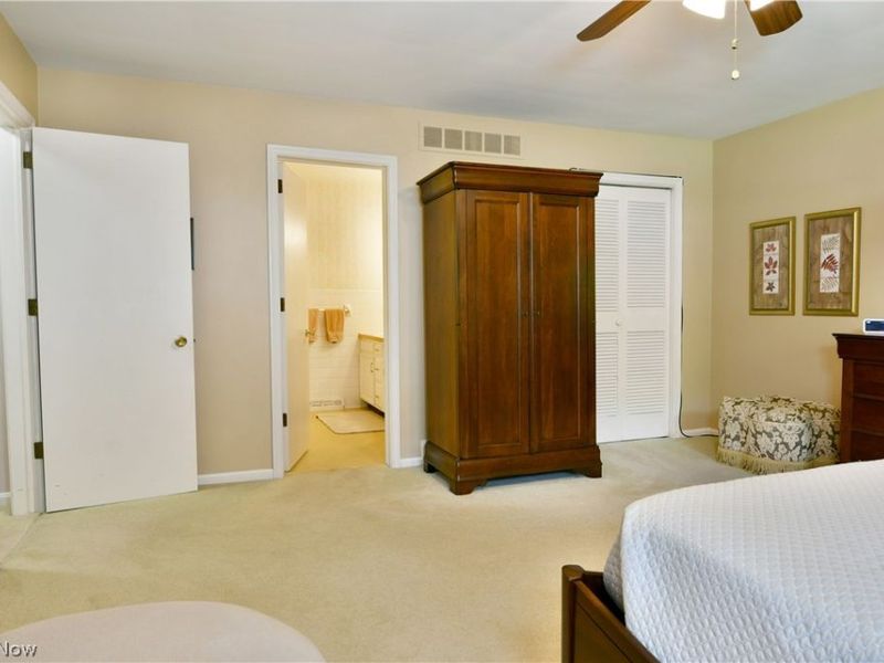 5841 Sampson Drive, Girard, OH 44420 Photo 28