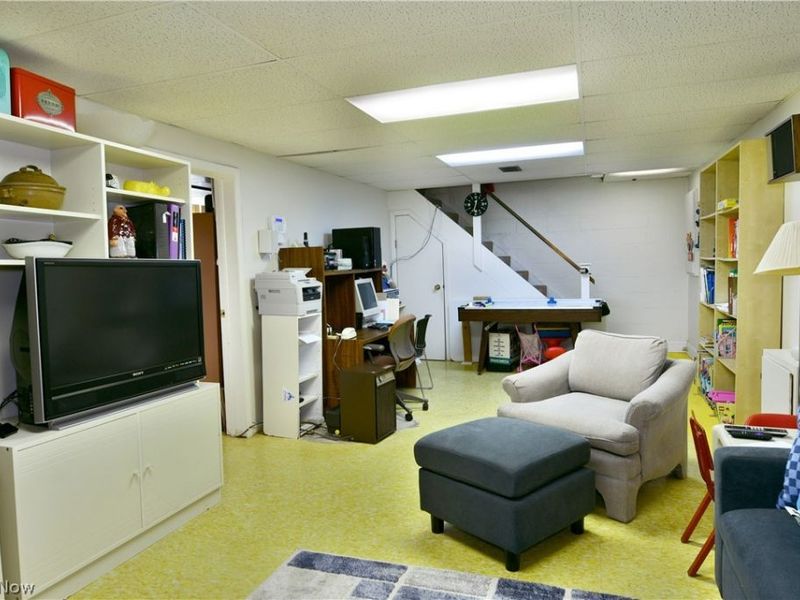 5841 Sampson Drive, Girard, OH 44420 Photo 42