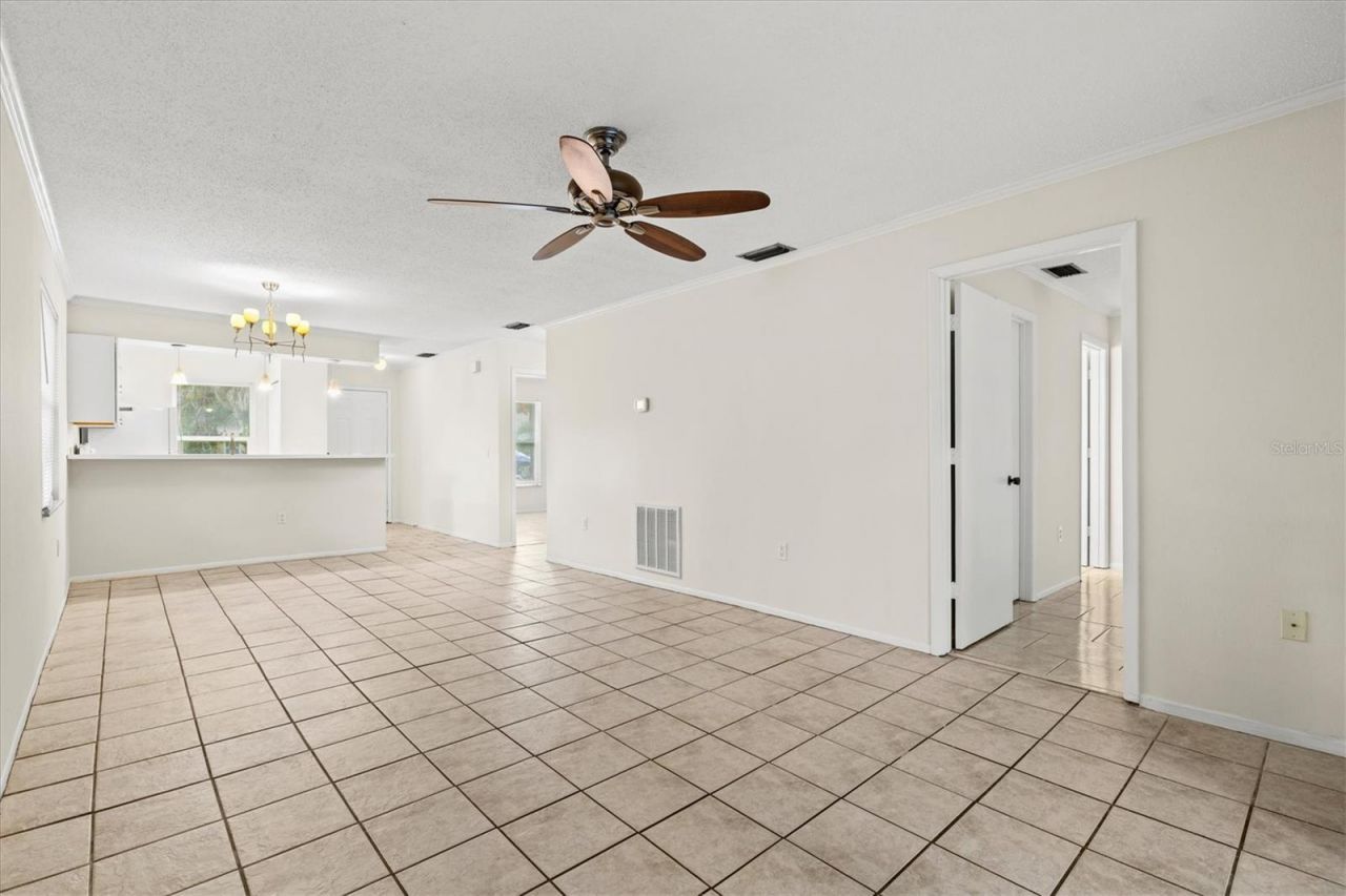 4631 Summerwind Drive , Unit 16, Sarasota, FL 34234 Photo