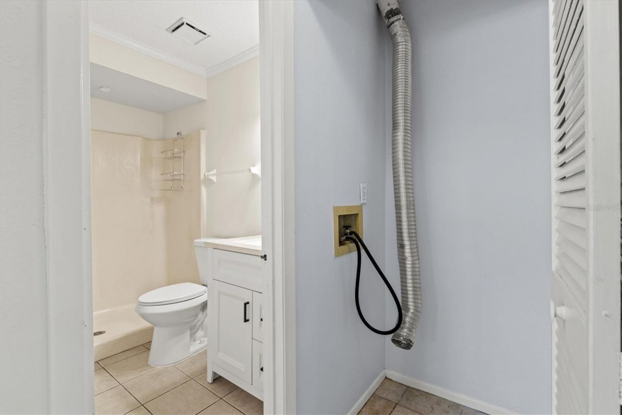 4631 Summerwind Drive , Unit 16, Sarasota, FL 34234 Photo