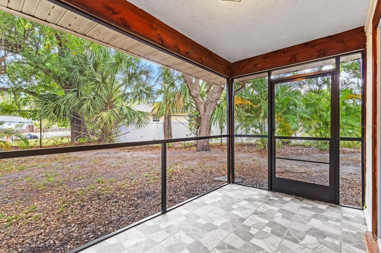 4631 Summerwind Drive , Unit 16, Sarasota, FL 34234 Photo