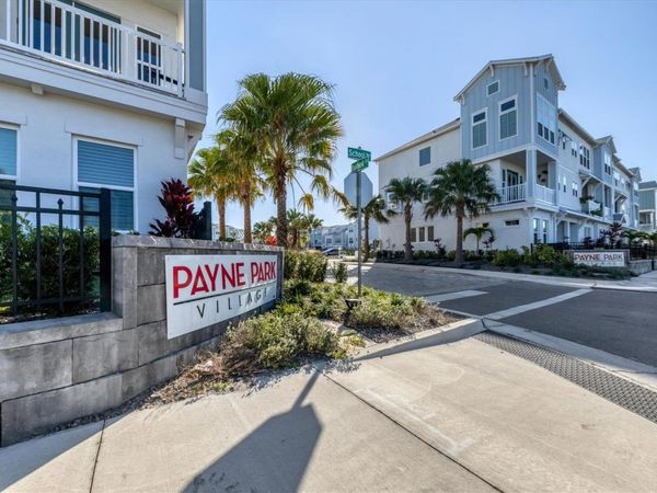 2313 LINDSTROM STREET , SARASOTA, FL 34237