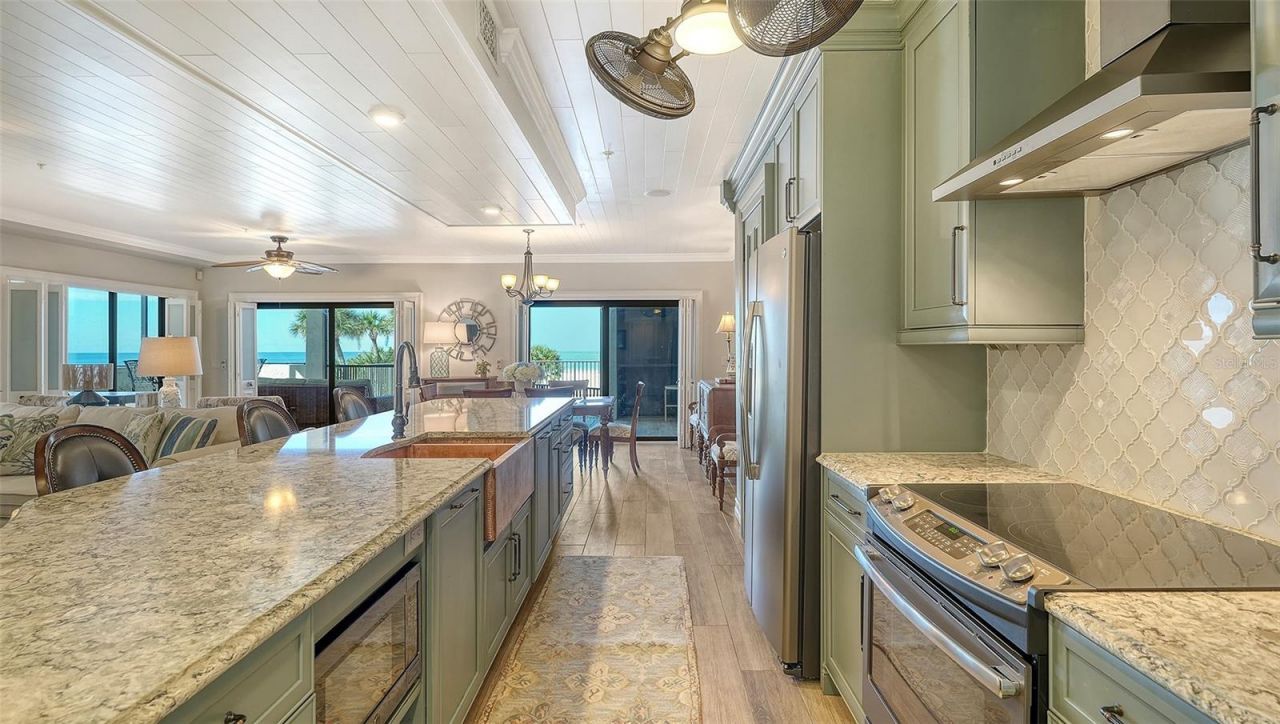 1100 Benjamin Franklin Drive, Unit 204, Sarasota, FL 34236 Photo