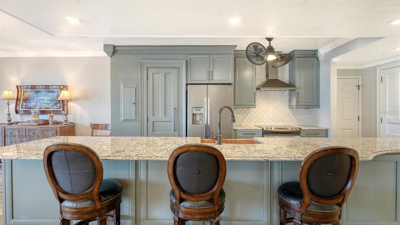 1100 Benjamin Franklin Drive, Unit 204, Sarasota, FL 34236 Photo