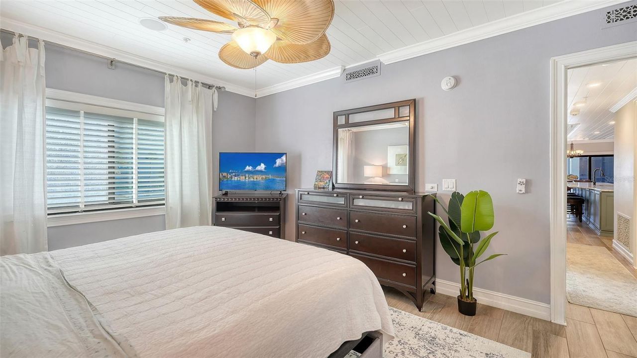 1100 Benjamin Franklin Drive, Unit 204, Sarasota, FL 34236 Photo