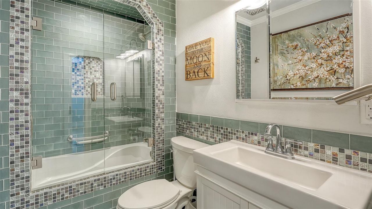 1100 Benjamin Franklin Drive, Unit 204, Sarasota, FL 34236 Photo