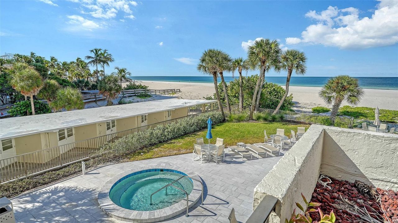 1100 Benjamin Franklin Drive, Unit 204, Sarasota, FL 34236 Photo