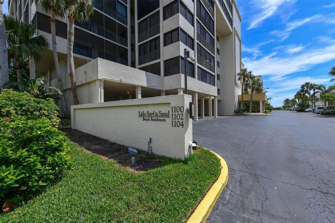1100 Benjamin Franklin Drive, Unit 204, Sarasota, FL 34236 Photo