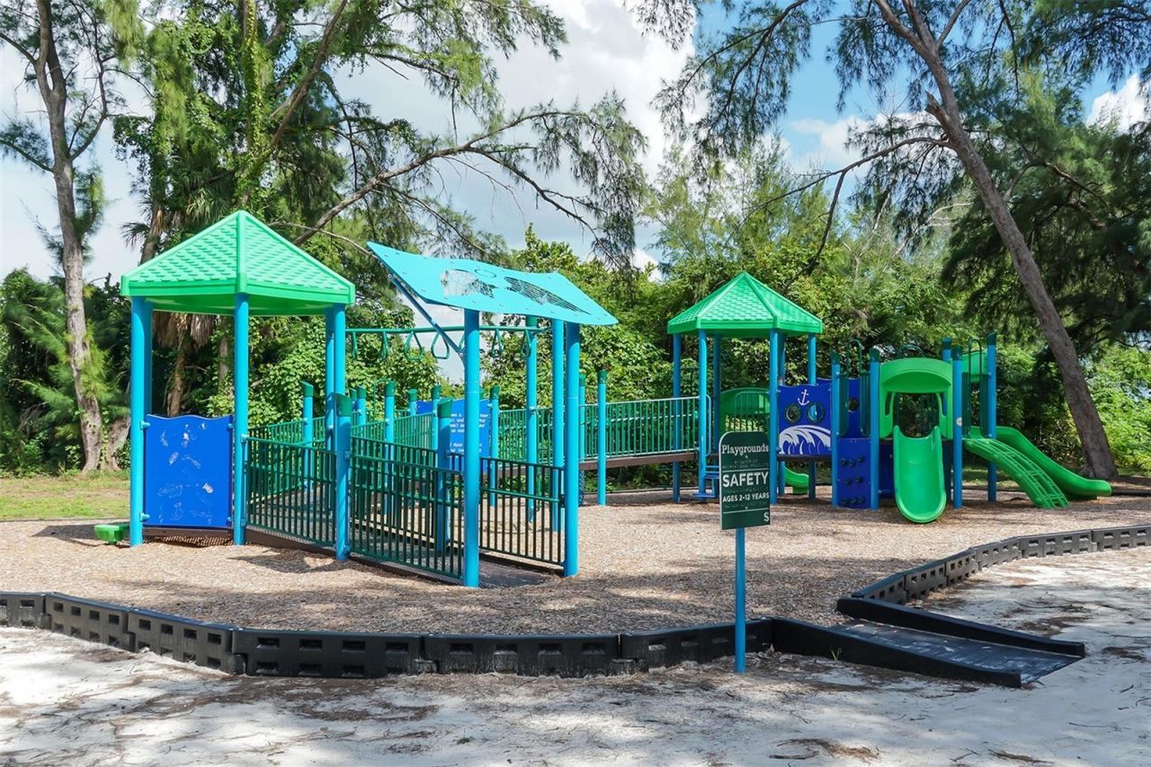 1100 Benjamin Franklin Drive, Unit 204, Sarasota, FL 34236 Photo