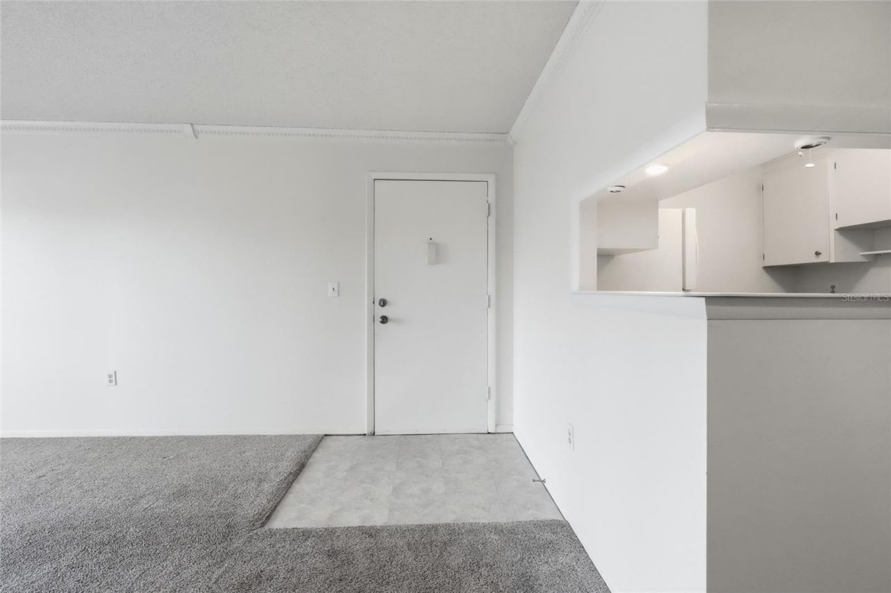 3267 Beneva Road, Unit 203, Sarasota, FL 34232 Photo