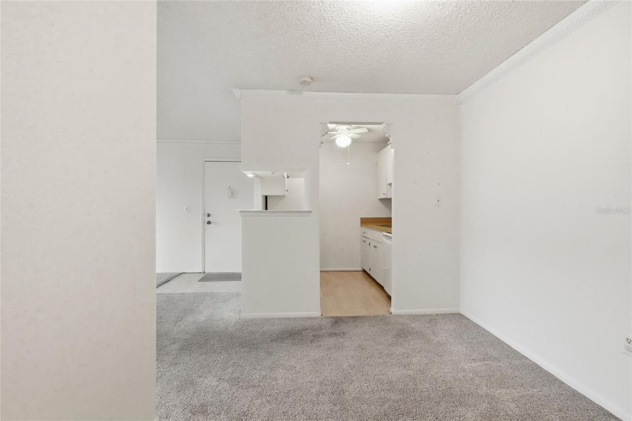 3267 Beneva Road, Unit 203, Sarasota, FL 34232 Photo