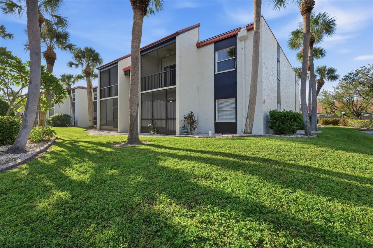 3267 Beneva Road, Unit 203, Sarasota, FL 34232 Photo