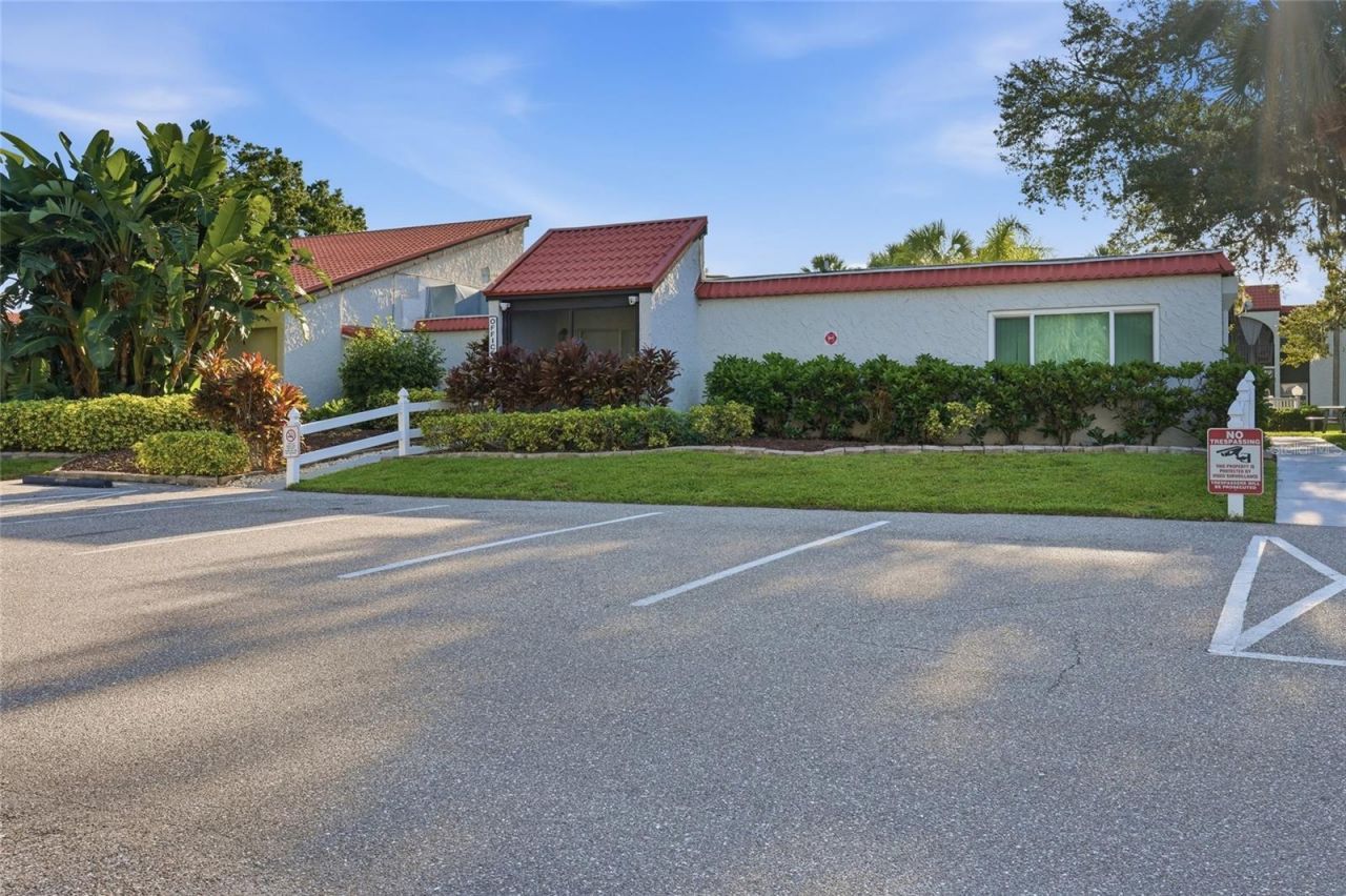 3267 Beneva Road, Unit 203, Sarasota, FL 34232 Photo