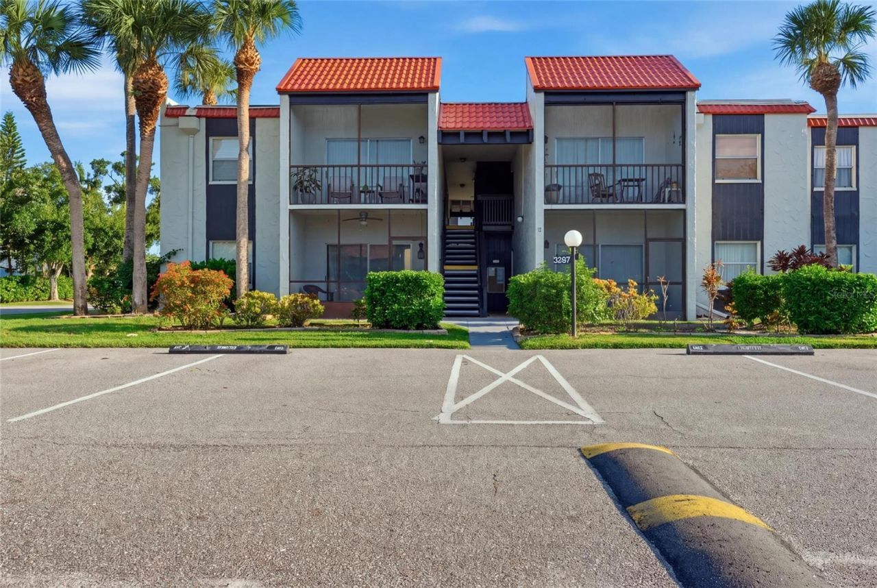 3267 Beneva Road, Unit 203, Sarasota, FL 34232 Photo