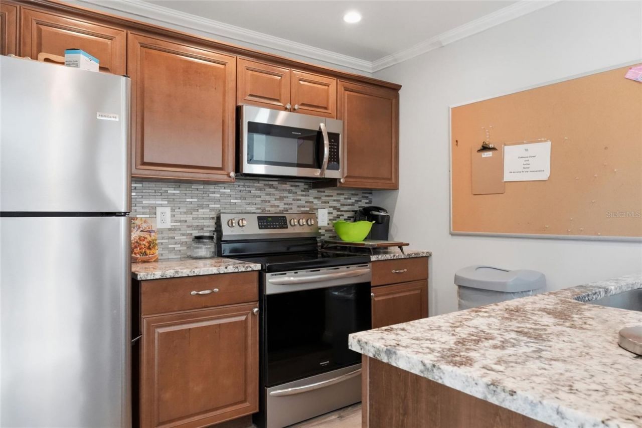 3267 Beneva Road, Unit 203, Sarasota, FL 34232 Photo