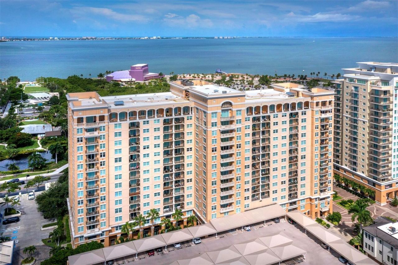 750 N Tamiami Trail, Unit 906, Sarasota, FL 34236 Photo