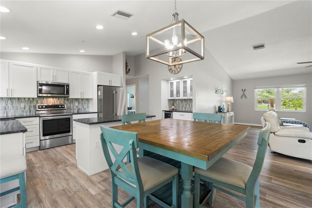313 Gold Tree, Punta Gorda, FL 33955 Photo