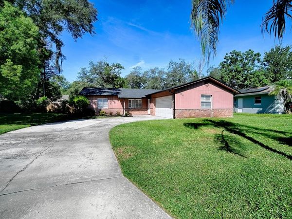 154 ESSEX DRIVE , LONGWOOD, FL 32779