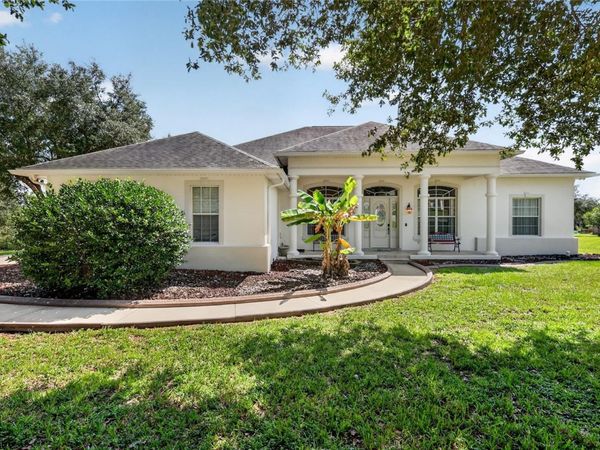 32542 SCENIC HILLS DRIVE , MOUNT DORA, FL 32757