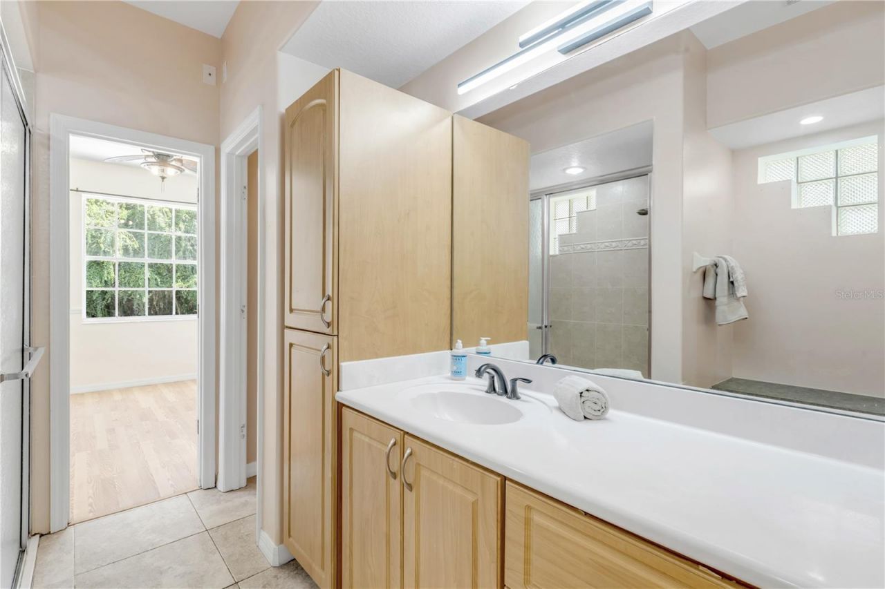 830 S Duss Street, New Smyrna Beach, FL 32168 Photo