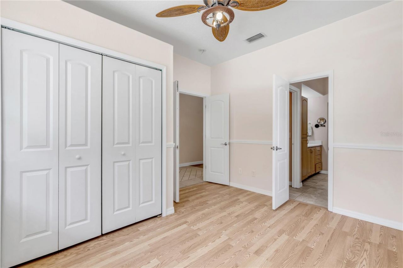 830 S Duss Street, New Smyrna Beach, FL 32168 Photo