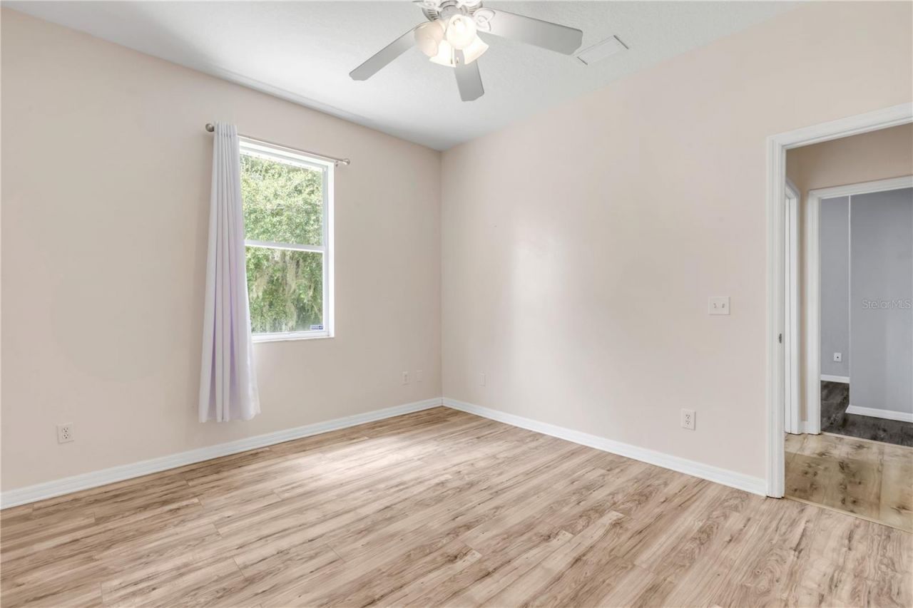 830 S Duss Street, New Smyrna Beach, FL 32168 Photo