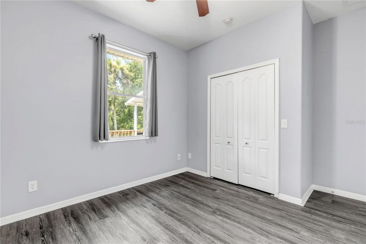 830 S Duss Street, New Smyrna Beach, FL 32168 Photo