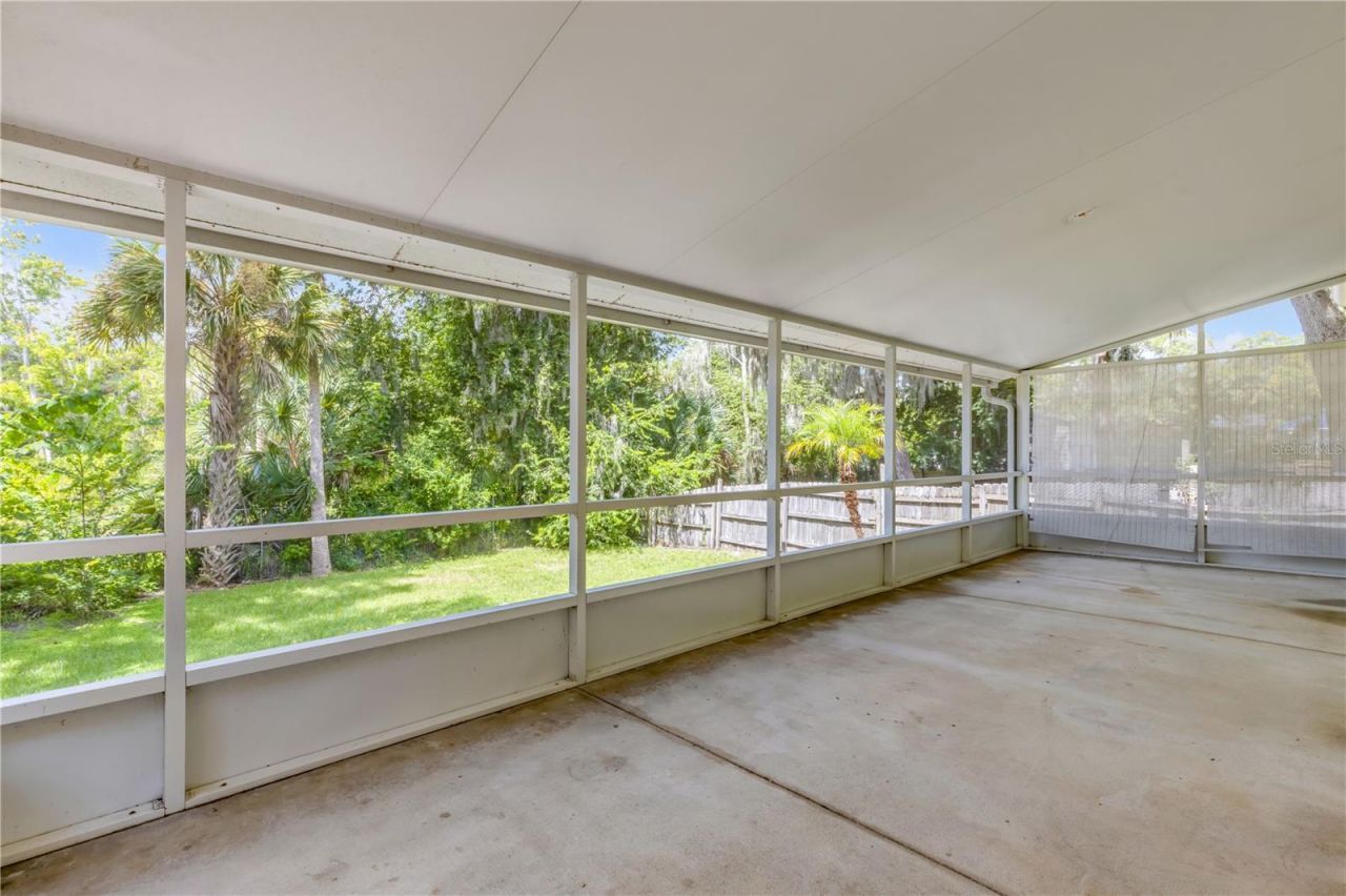 830 S Duss Street, New Smyrna Beach, FL 32168 Photo