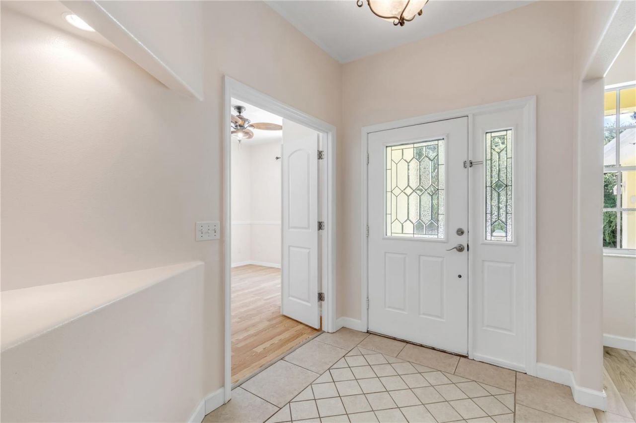 830 S Duss Street, New Smyrna Beach, FL 32168 Photo