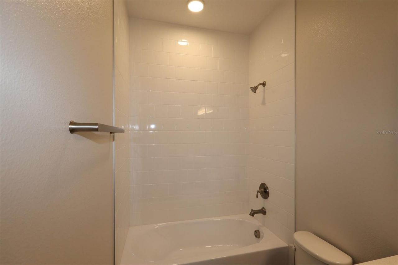 2957 Sweetgrass Lane, Zellwood, FL 32798 Photo