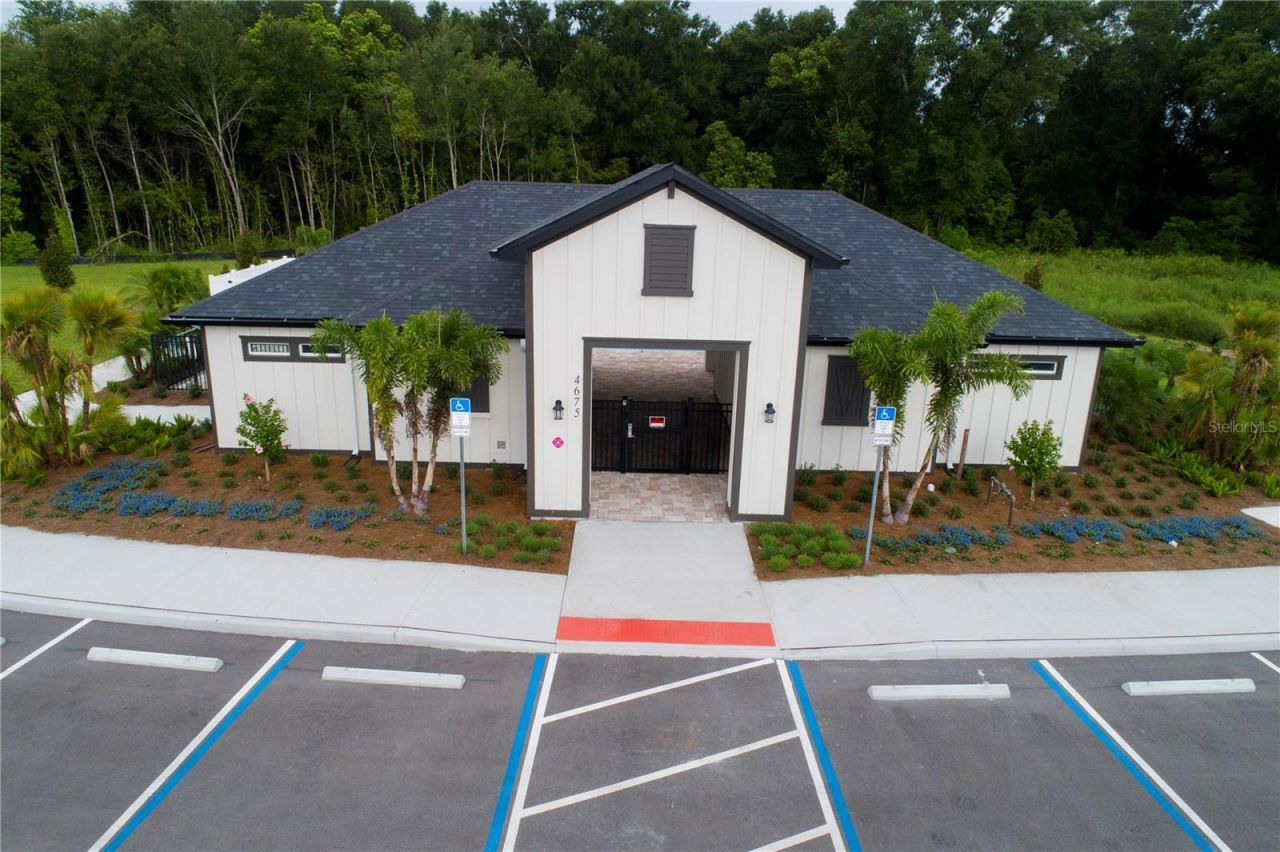 2957 Sweetgrass Lane , Zellwood, FL 32798 Photo