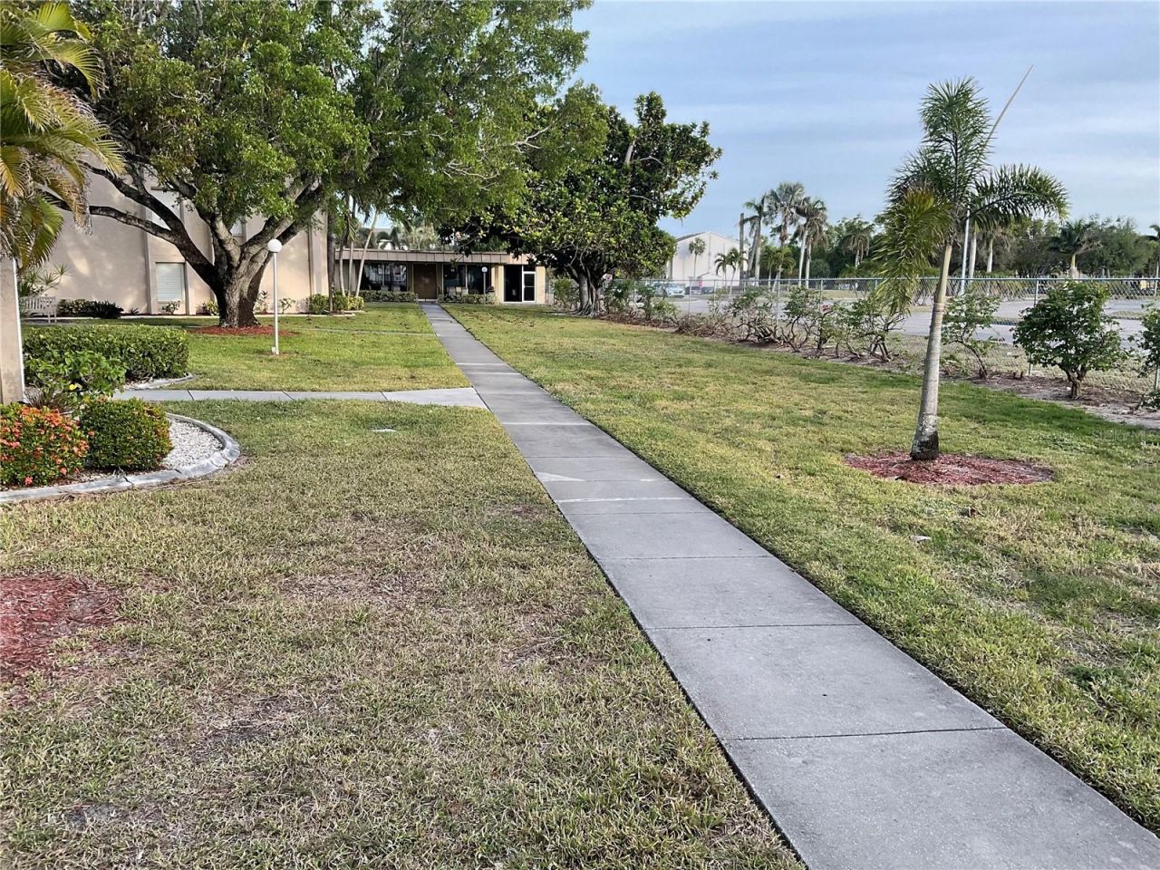 2244 Winkler Avenue , Unit 301, Fort Myers, FL 33901 Photo