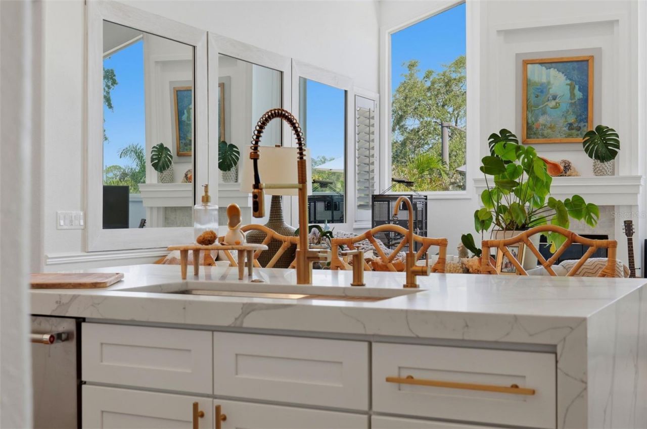 1102 Marina Drive, Tarpon Springs, FL 34689 Photo