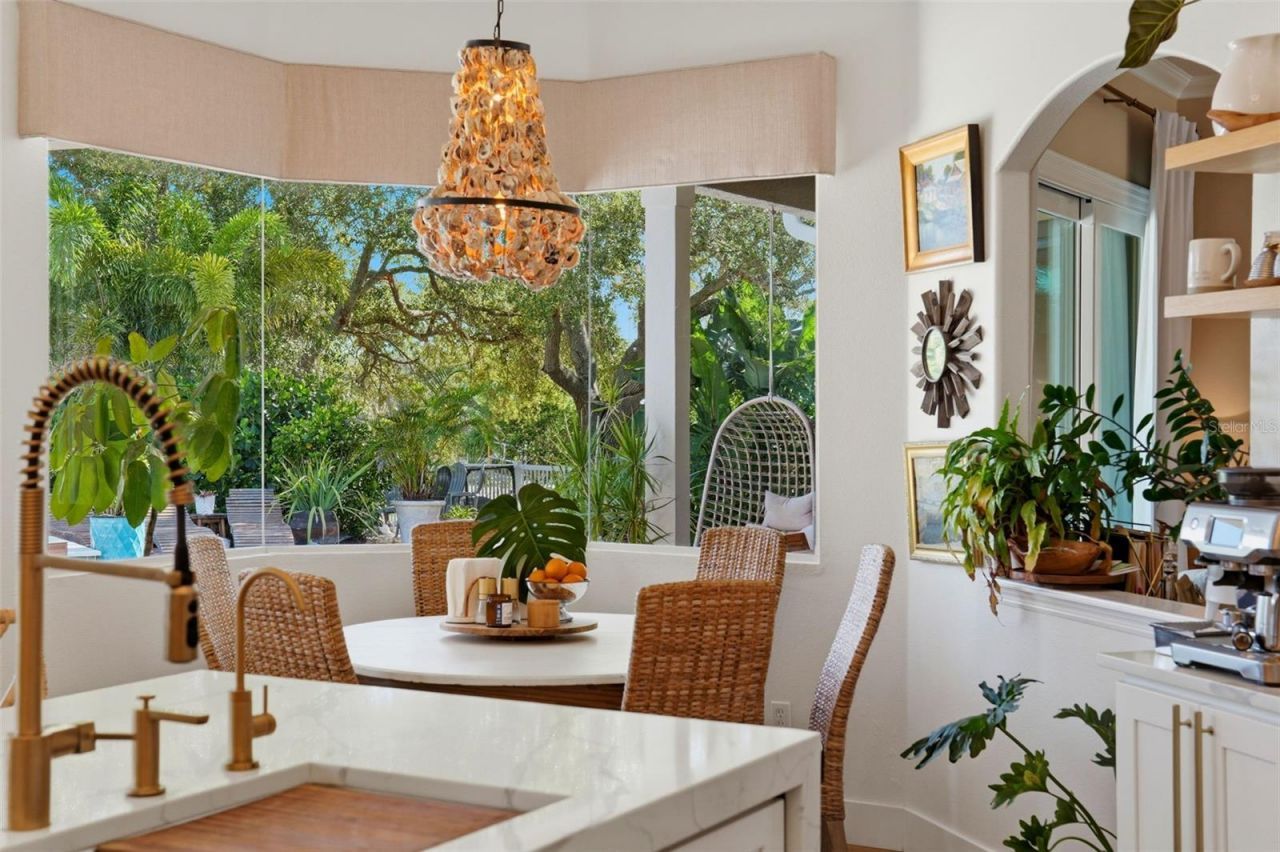 1102 Marina Drive, Tarpon Springs, FL 34689 Photo