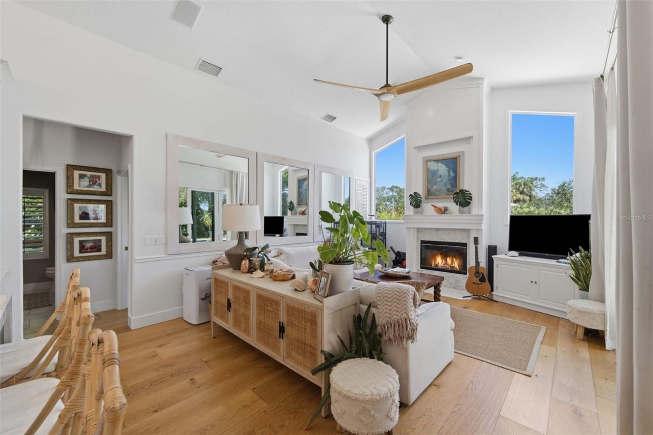 1102 Marina Drive, Tarpon Springs, FL 34689 Photo