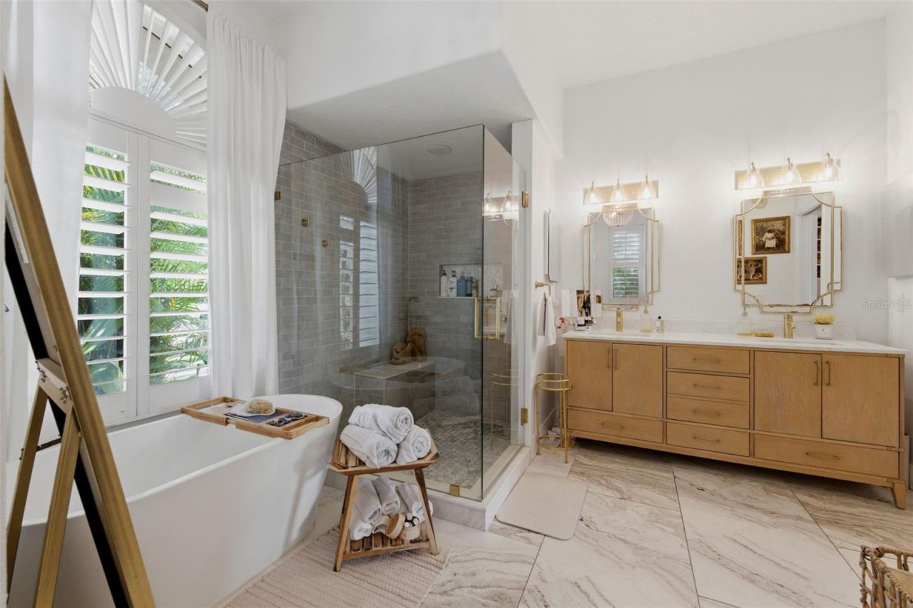1102 Marina Drive, Tarpon Springs, FL 34689 Photo