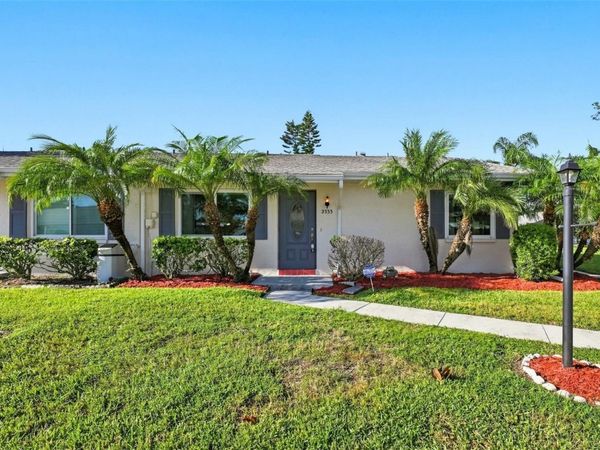 2333 GLENMORE CIRCLE , SUN CITY CENTER, FL 33573