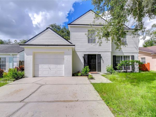 9703 FOX HOLLOW ROAD , TAMPA, FL 33647