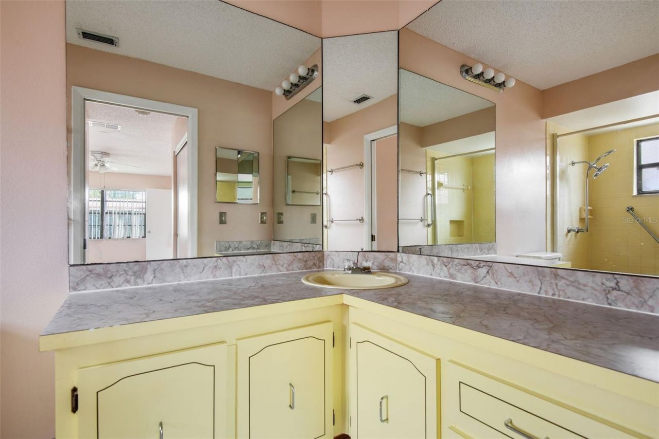 8425 Corney Drive , Port Richey, FL 34668 Photo